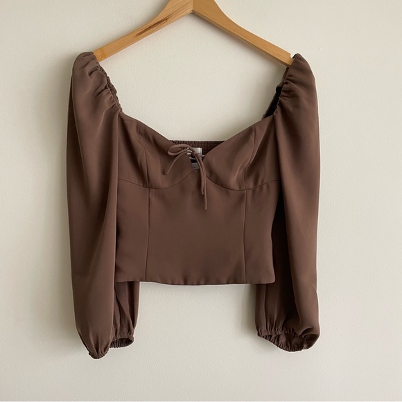 Aritzia Tops - Aritzia Wilfred Novella Sweetheart Longsleeve Blouse in Caramelized Walnut NWT